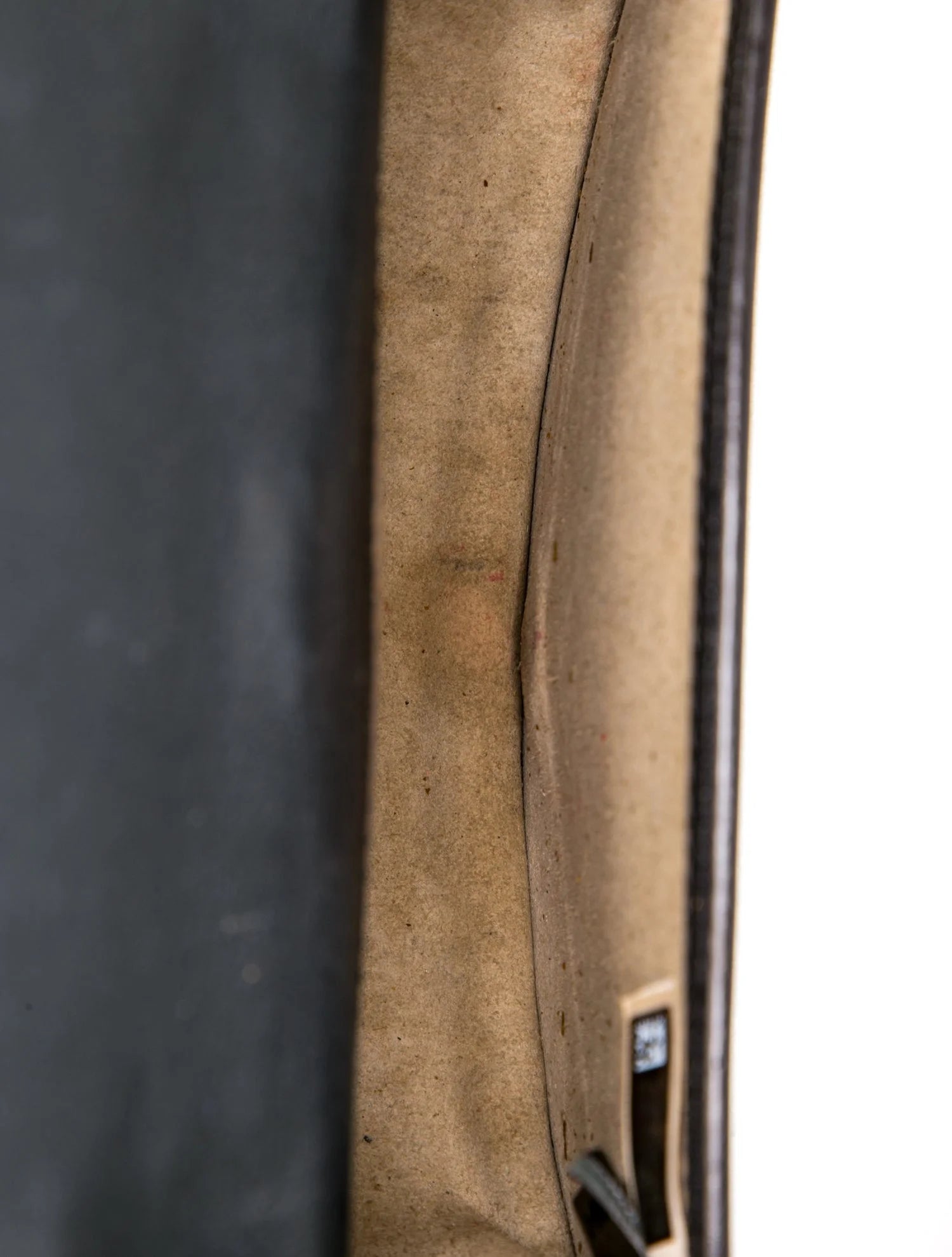 $1690 Chloe Calfskin Small Nile Bracelet Bag Black