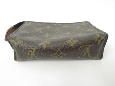 Louis Vuitton  Monogram Poche Toilette 15 Cosmetic Pouch