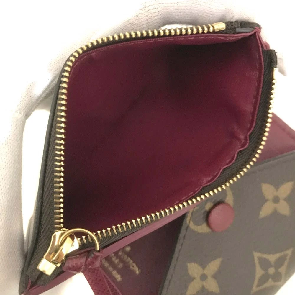 $605 2020 Louis Vuitton Monogram Victorine Trifold Wallet Fuchsia Interior FY0220