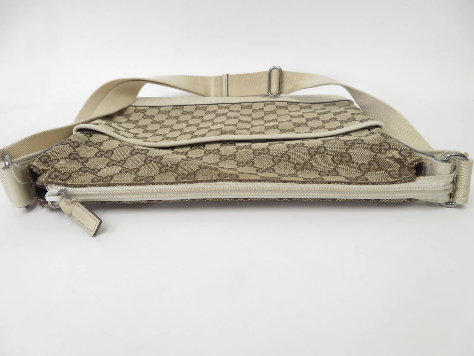 $980 2011 Gucci GG Canvas Leather Shoulder Messenger Bag 145857-200047