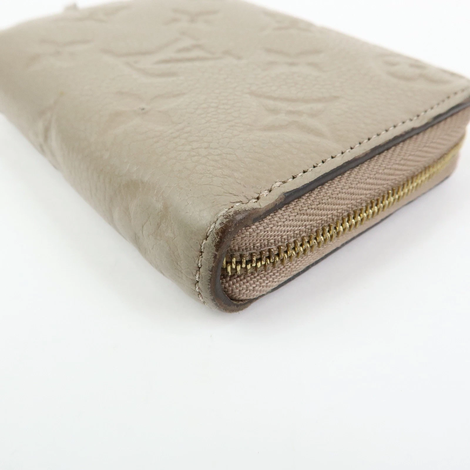 $760 Louis Vuitton Monogram Empreinte Round Zippy Coin Case Beige RFID