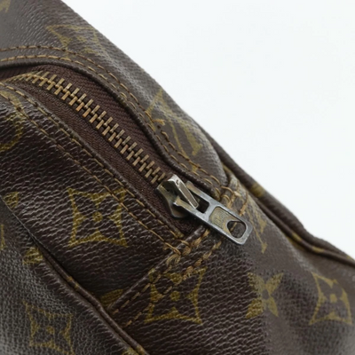 $600 1983 LOUIS VUITTON Monogram Trousse Toilette 28 Clutch Bag 831