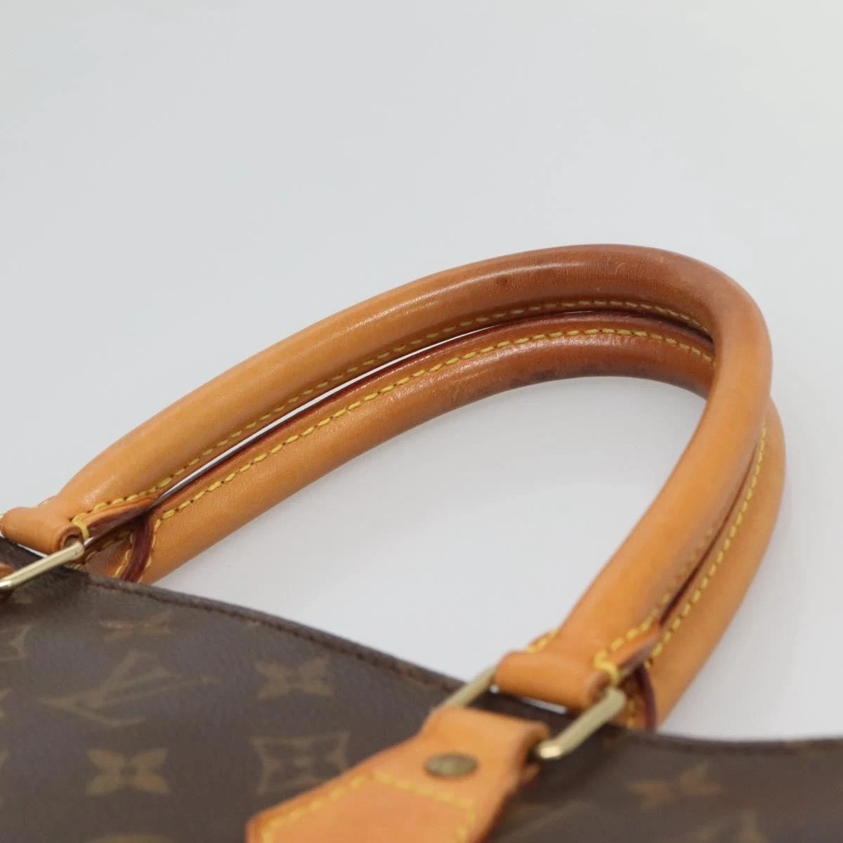 LOUIS VUITTON Monogram Sac Plat Hand Bag