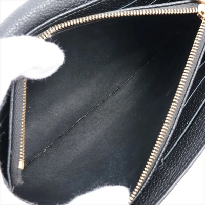 $1060 Louis Vuitton Empreinte Sarah Wallet NM Black