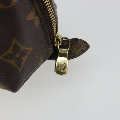 $620 2002 LOUIS VUITTON Monogram Trousse Demi Ronde TH0092