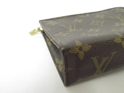 Louis Vuitton  Monogram Poche Toilette 15 Cosmetic Pouch