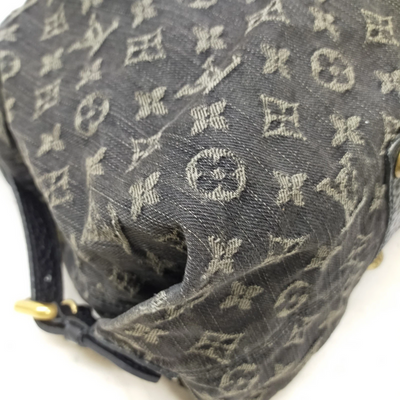 $1965 2007-2009  Louis Vuitton Denim Neo Cabby MM Black