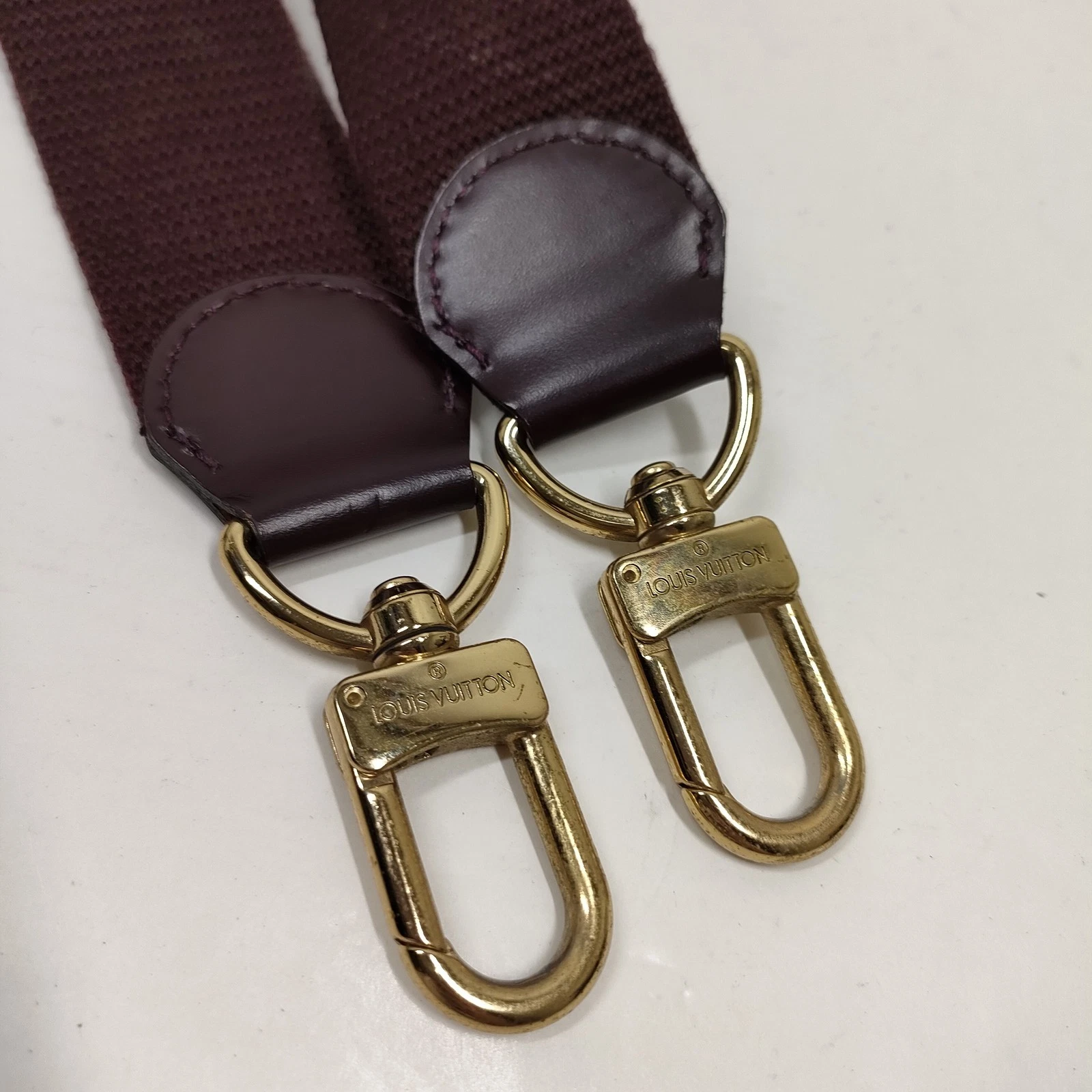 $600 Louis Vuitton LV Shoulder Strap Bordeaux Fabric 10019557