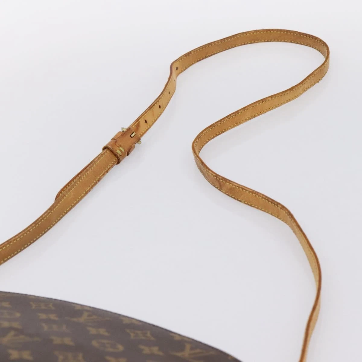 $1,150 1999 Louis Vuitton Monogram Drouot Shoulder Bag VI0939