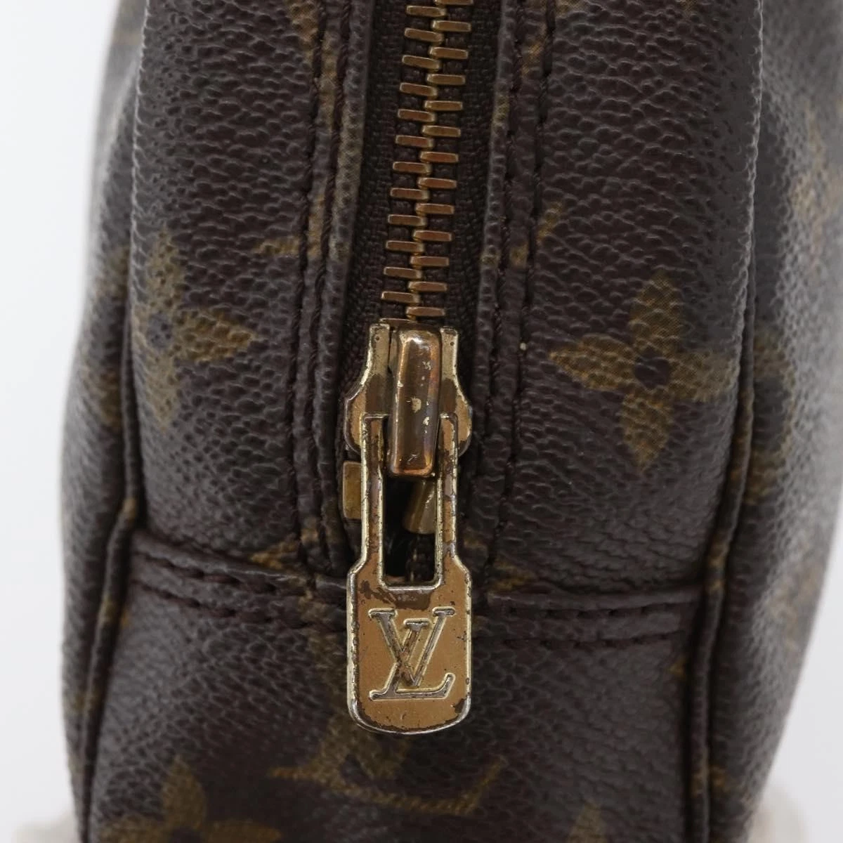 $600 1984 LOUIS VUITTON Monogram Trousse Toilette 23 Clutch Bag 884TH