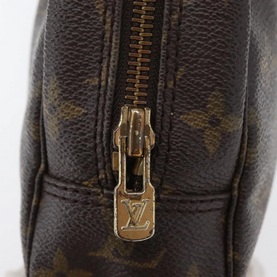 $600 1984 LOUIS VUITTON Monogram Trousse Toilette 23 Clutch Bag 884TH