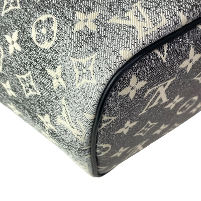 LOUIS VUITTON Neverfull MM M21465 Gray Monogram Jacquard Denim - Unconfirmed