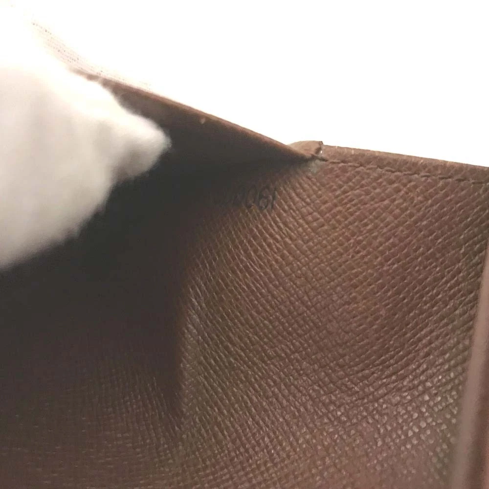 Louis Vuitton Monogram Porte Monnaie Billets Tresor Bifold Wallet SD0061
