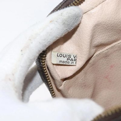 $600 1984 LOUIS VUITTON Monogram Trousse Toilette 23 Clutch Bag 884TH