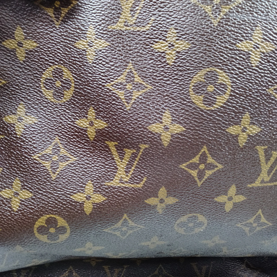 $1410 2012 Louis Vuitton Monogram Raspail MM AH2102
