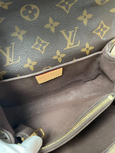 $3350 RFID Louis Vuitton Monogram Pochette Metis East West