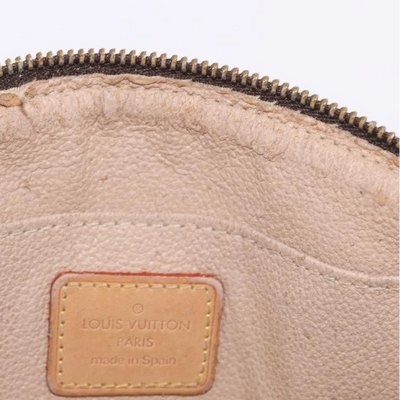 $625 2000 LOUIS VUITTON Monogram Cosmetic Pouch CA0020