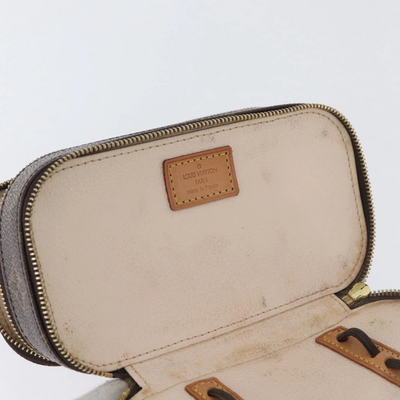 $750 2002 LOUIS VUITTON Monogram Trousse Blush PM VI0092