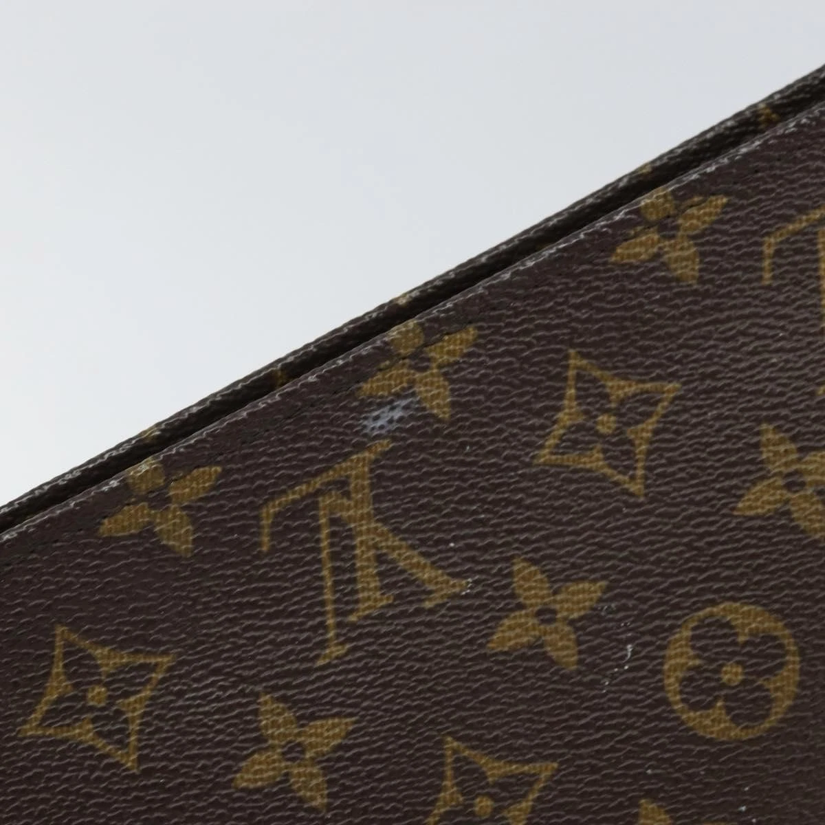 $760 1988 LOUIS VUITTON Monogram Toiletry Pouch 26 883TH
