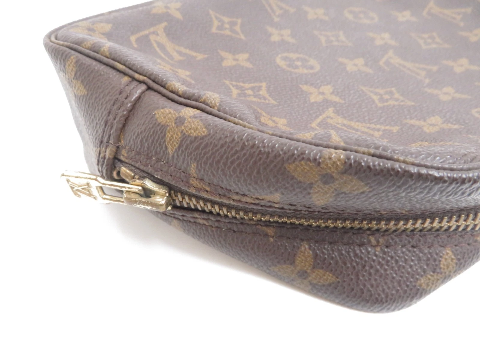 Authentic Louis Vuitton Monogram Trousse Toilette 23 Clutch Pouch Bag F#50650