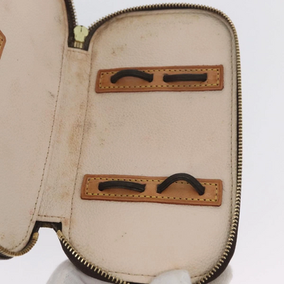 $750 2002 LOUIS VUITTON Monogram Trousse Blush PM VI0092