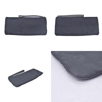 $450 Chanel Long Makeup Pouch Black CONSIGNMENT 10021208