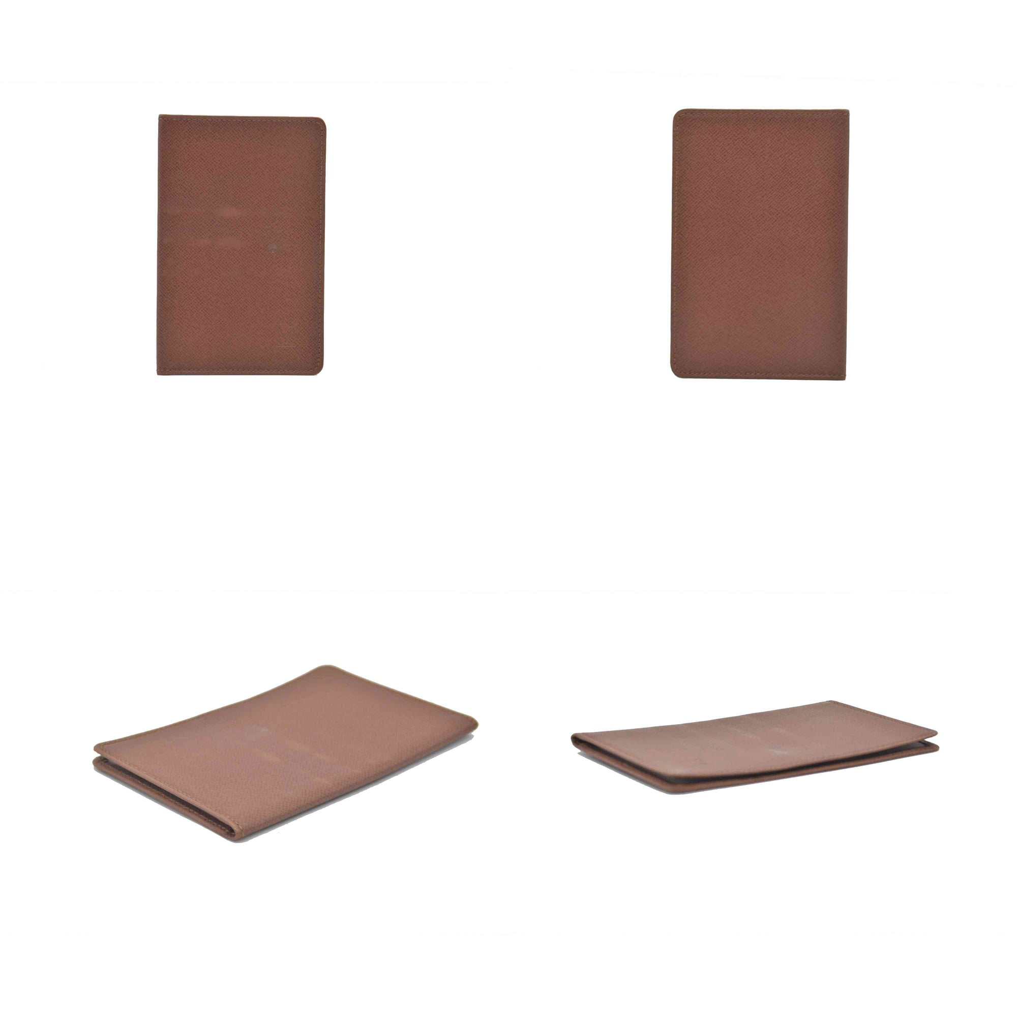 $435 Louis Vuitton Taiga ID Card Holder Wallet  SP0010