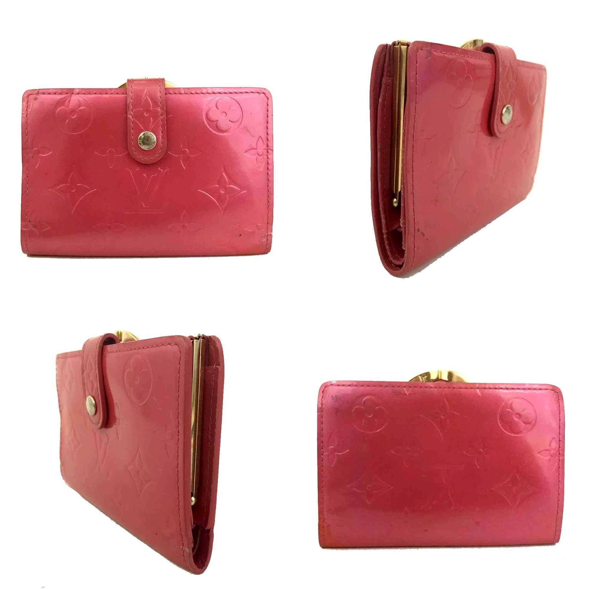 $950 2003 Louis Vuitton Monogram Vernis Pink Kisslock French Wallet MI0013