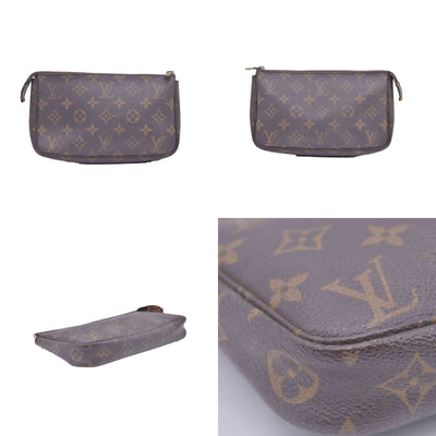 $1290 1996 Louis Vuitton Monogram Pochette Accessories AR0936