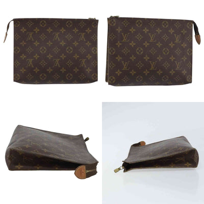 $760 LOUIS VUITTON Monogram Toiletry Pouch 26 France