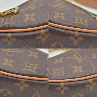 $2540 Louis Vuitton Monogram Loop