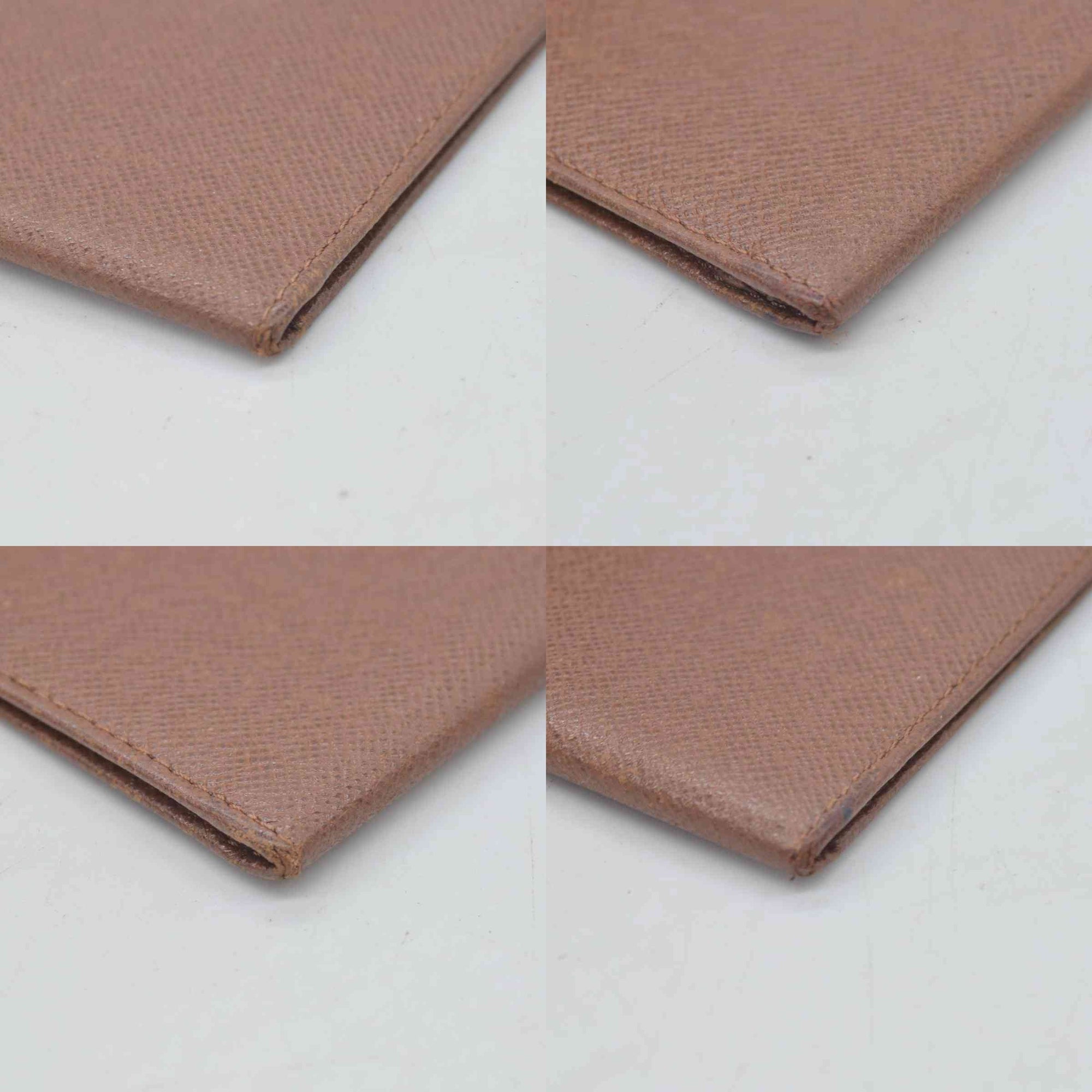 $435 Louis Vuitton Taiga ID Card Holder Wallet  SP1021