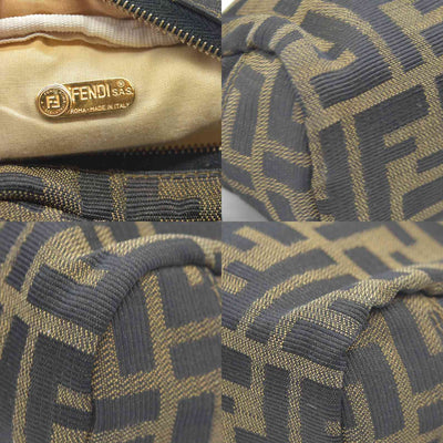 $395 CONSIGNMENT Fendi Vintage Small Cosmetic Bag