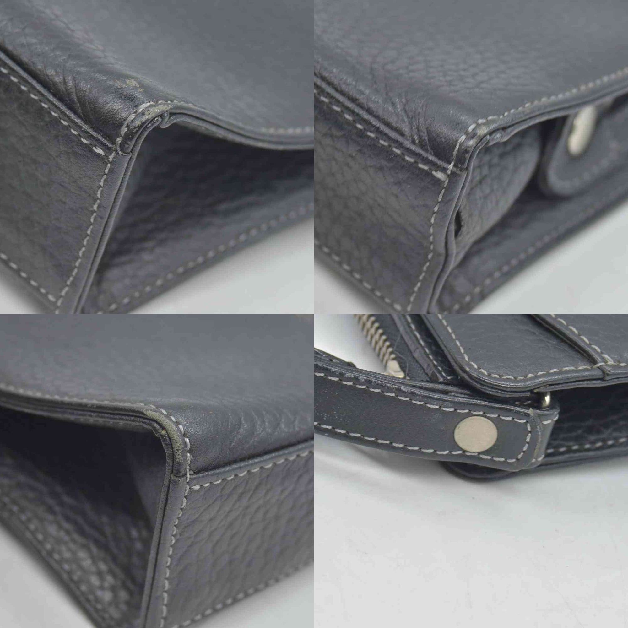 $650 BURBERRYS Black Tumbled Leather Clutch Wristlet With Nova Check Plaid Lining CONSIGNMENT