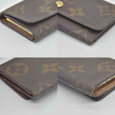 $345 Louis Vuitton  Monogram Key Holder
