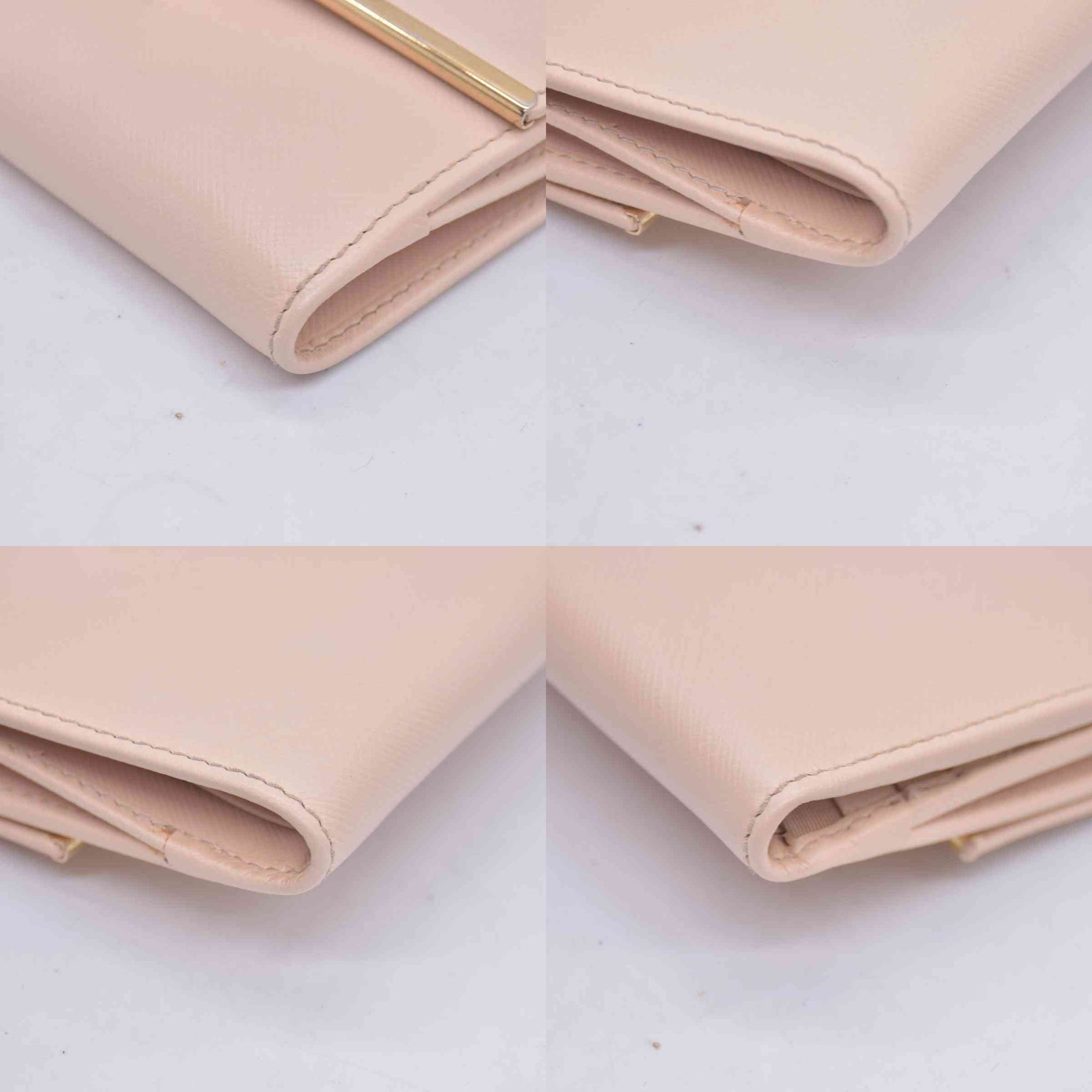 $565 SALVATORE FERRAGAMO Saffiano Gancini Bar Compact Wallet Light Pink CONSIGNMENT