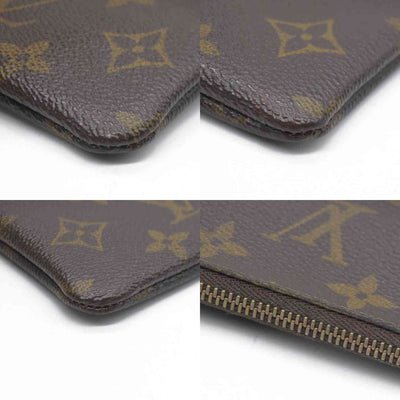 AUCTION  $345  Louis Vuitton  Monogram Key Pouch