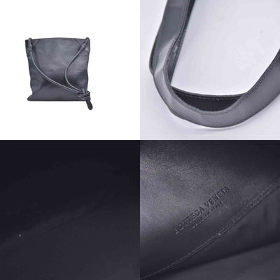 $1250 BOTTEGA VENETA Vintage Smooth Leather Knot Shoulder Bag Black CONSIGNMENT 10021197