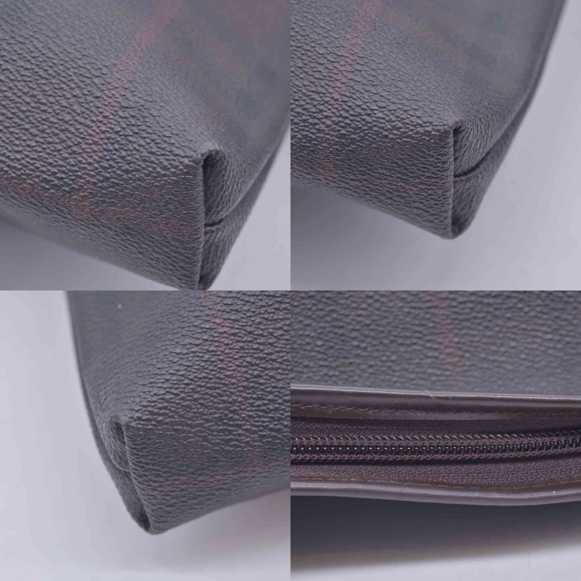 $780  BURBERRY Coated Canvas Check Flat Messenger Bag Dark Brown CONSIGNMENT 10021351