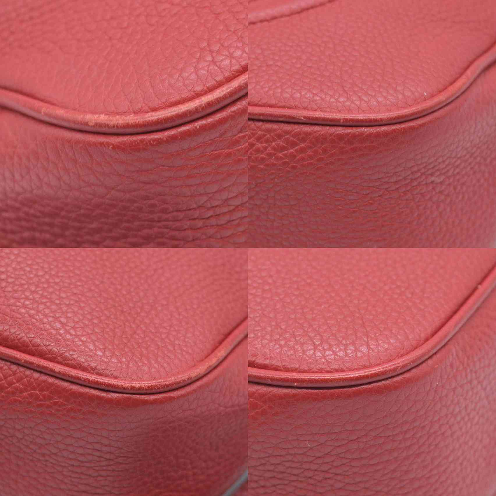 $1490 Gucci Small Soho Disco Bag Red Crossbody