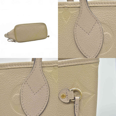 $2710 Louis Vuitton  Empreinte Monogram Giant Neverfull MM Tourterelle Tote