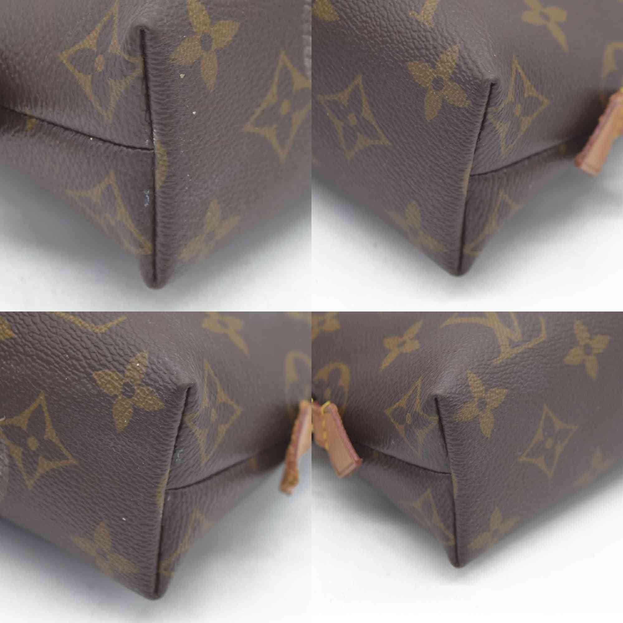 $715 LOUIS VUITTON Monogram Pochette Cosmetic MM Cosmetic Pouch