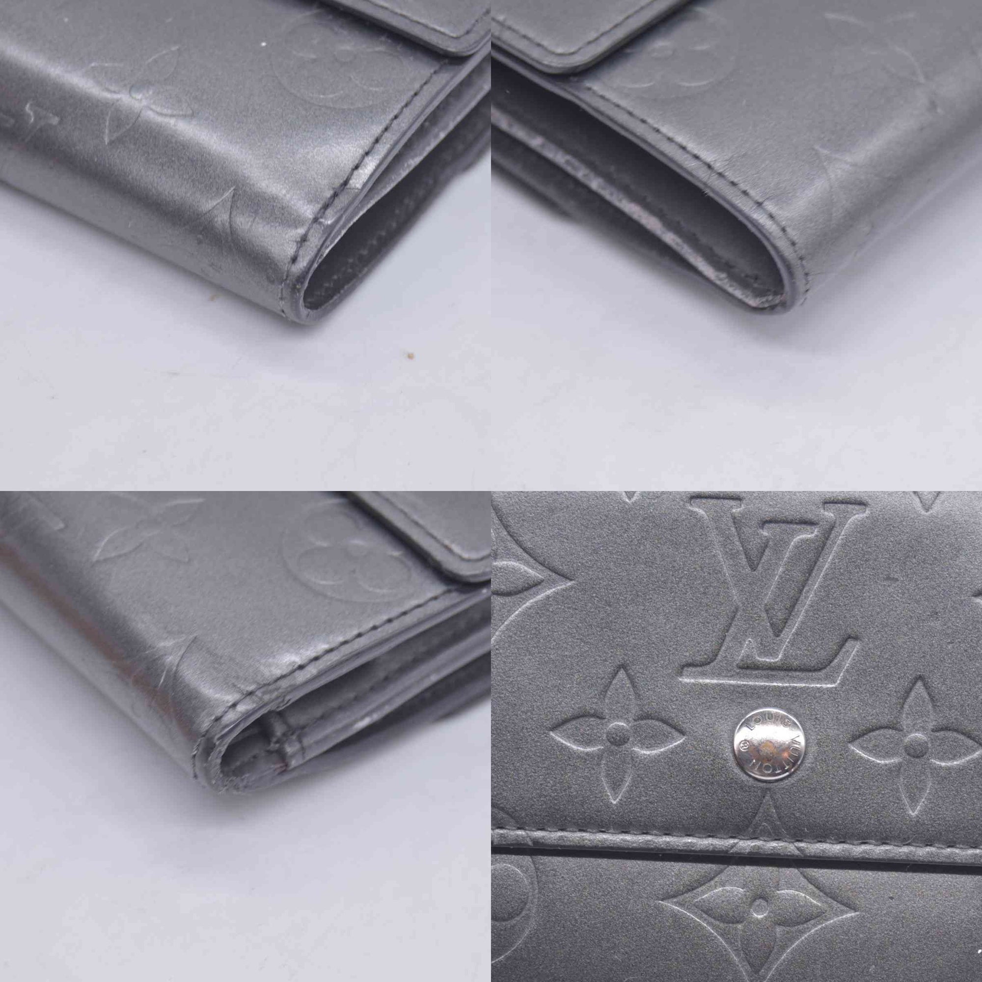 $605 2003 Louis Vuitton Metallic Matt Vernis Compact Wallet Grey TH0033 CONSIGNMENT 10020918