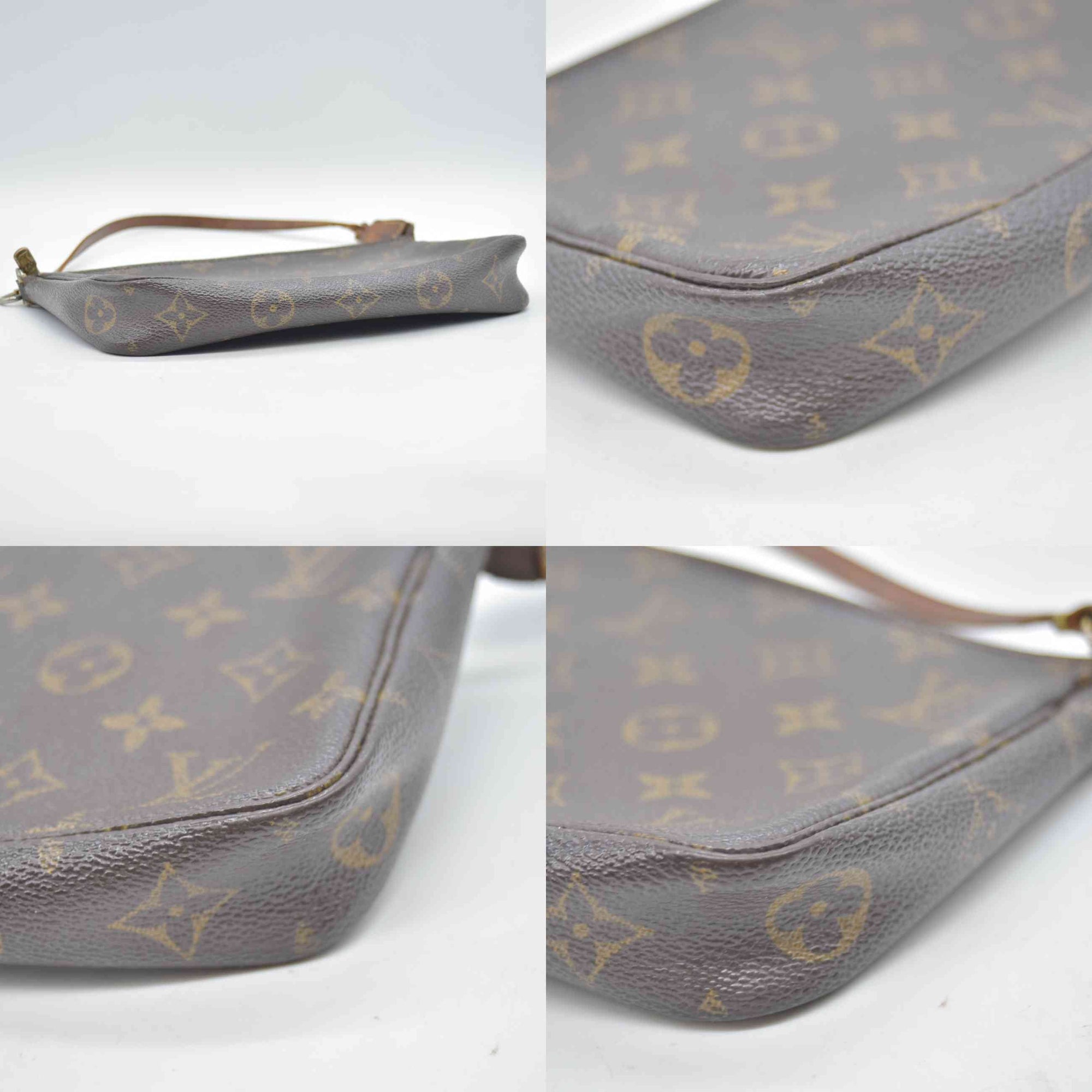 $1290 2002 Louis Vuitton Monogram Pochette Accessories AR1012