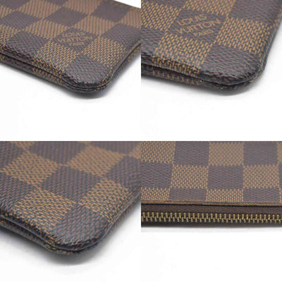 AUCTION  $345 Louis Vuitton  Damier Ebene Key Pouch