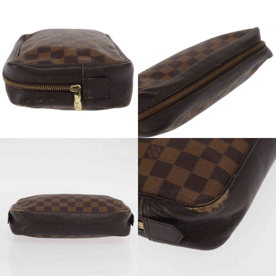 $1130 1998 LOUIS VUITTON Damier Ebene Toiletry Bag 25 CA0968