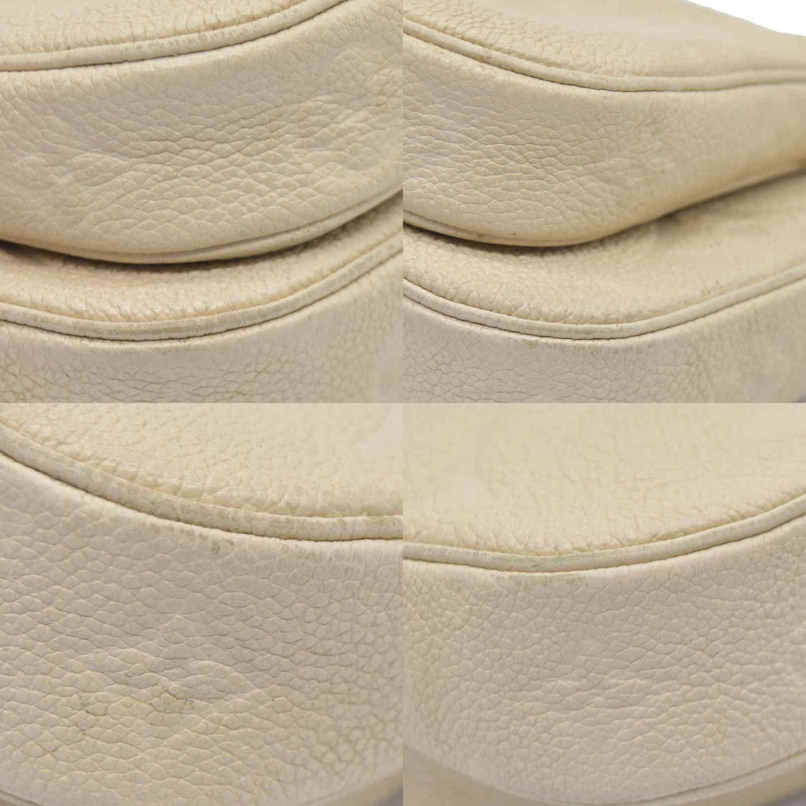 $3100 Louis Vuitton Monogram Giant Multi-Pochette Accessoires Cream