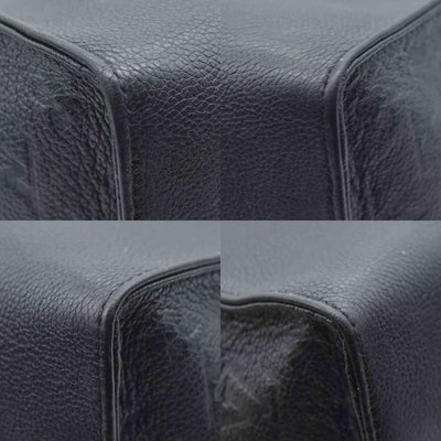 $3550 Louis Vuitton  Empreinte Monogram Giant Onthego MM Black RFID