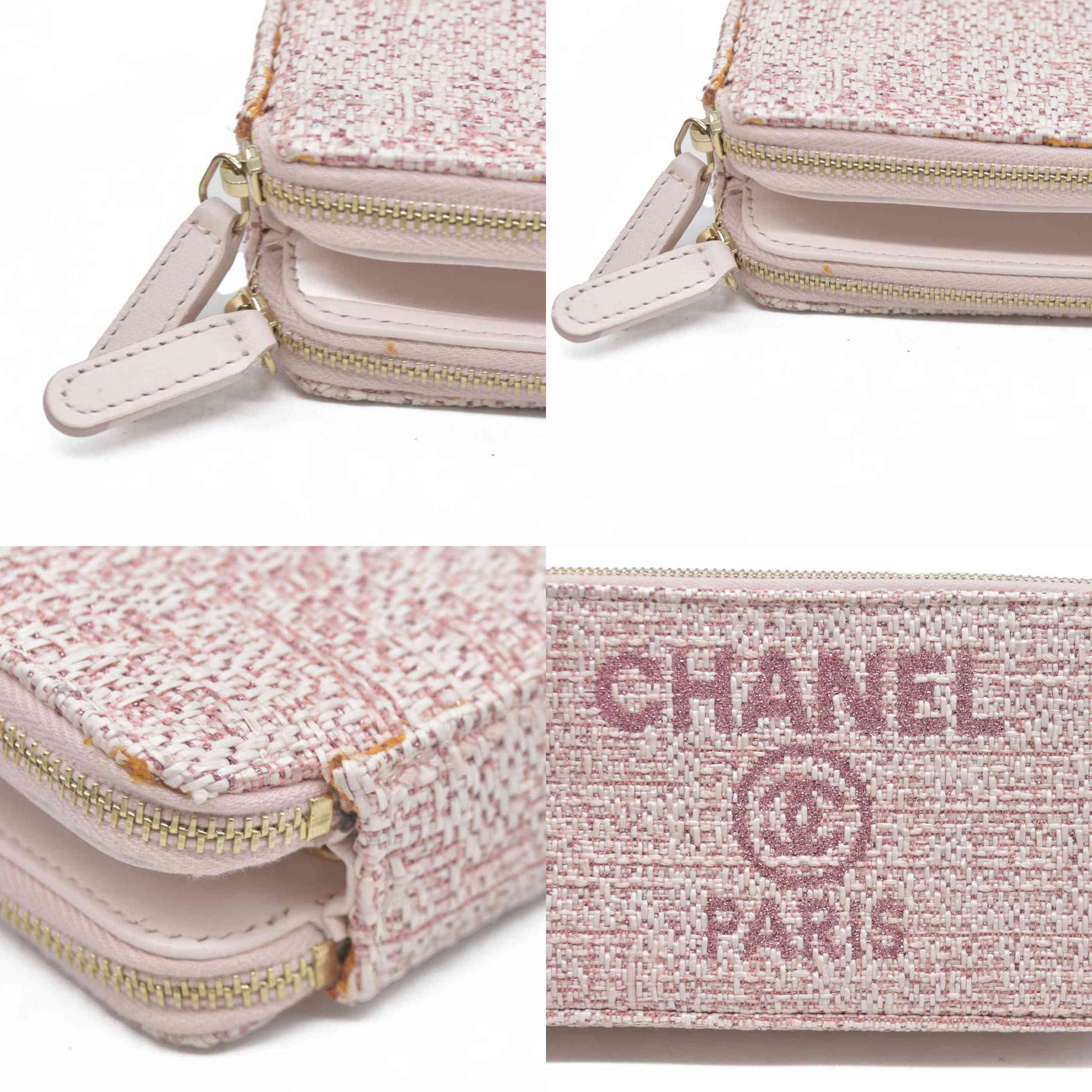 $4500 Chanel  Canvas Small Deauville Clutch With Chain Pink