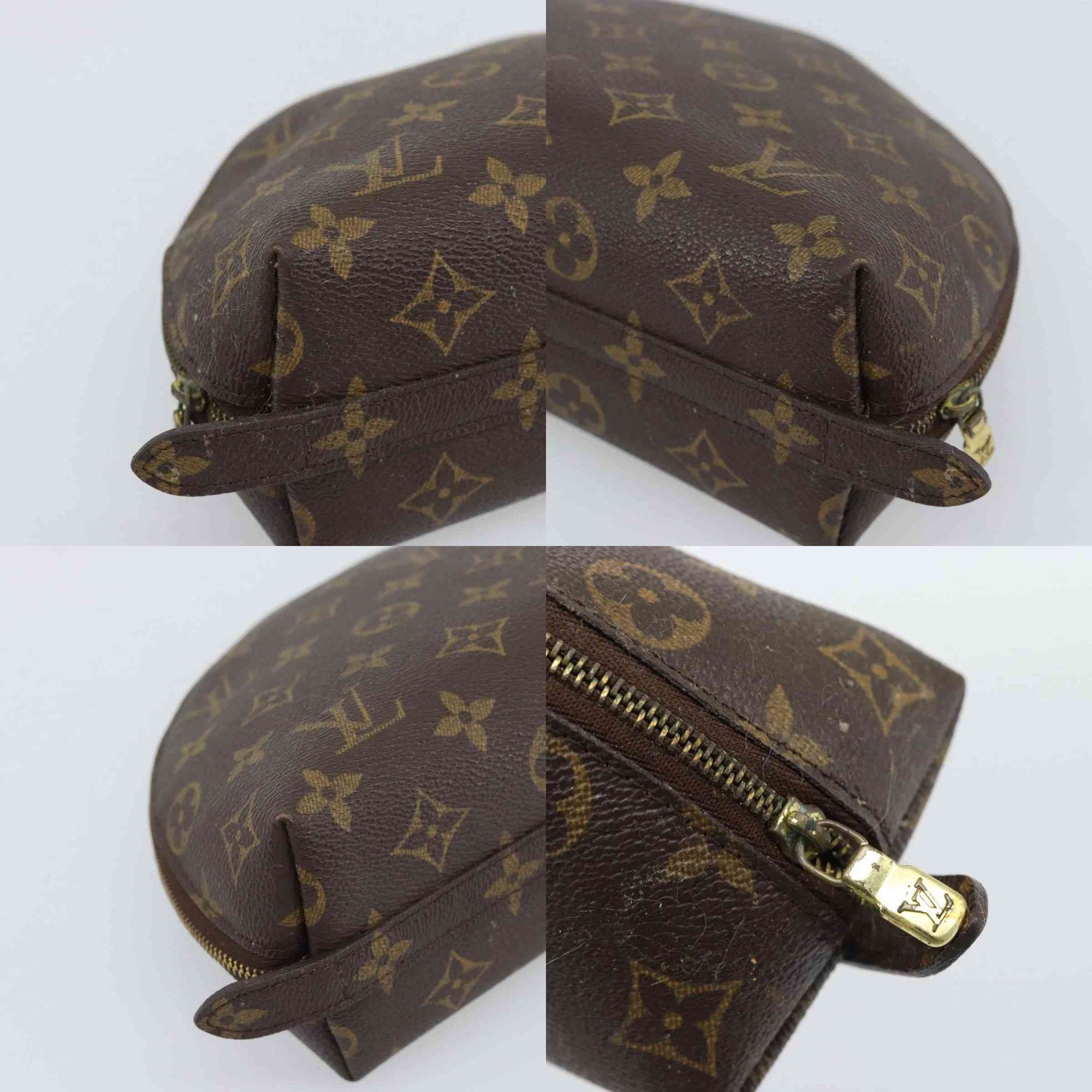 $735 2003 LOUIS VUITTON Monogram Trousse Demi Ronde TH0053